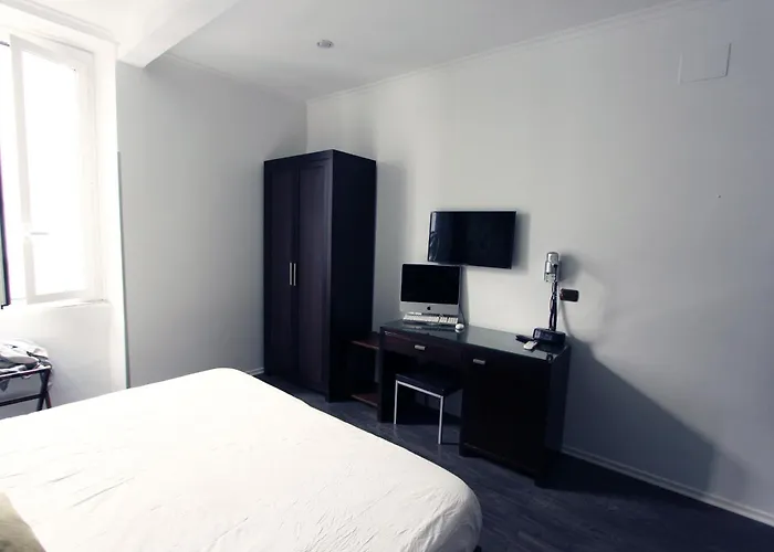 Avignonesi Flat דירה